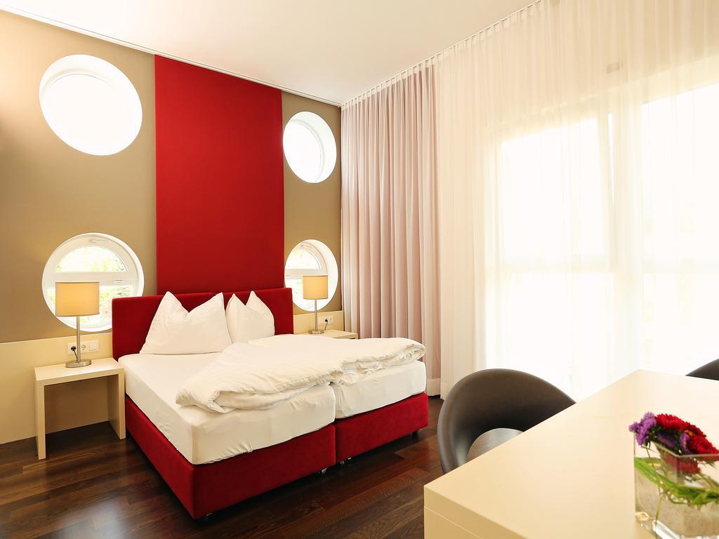 Hotel Royal X 시보덴 객실 사진